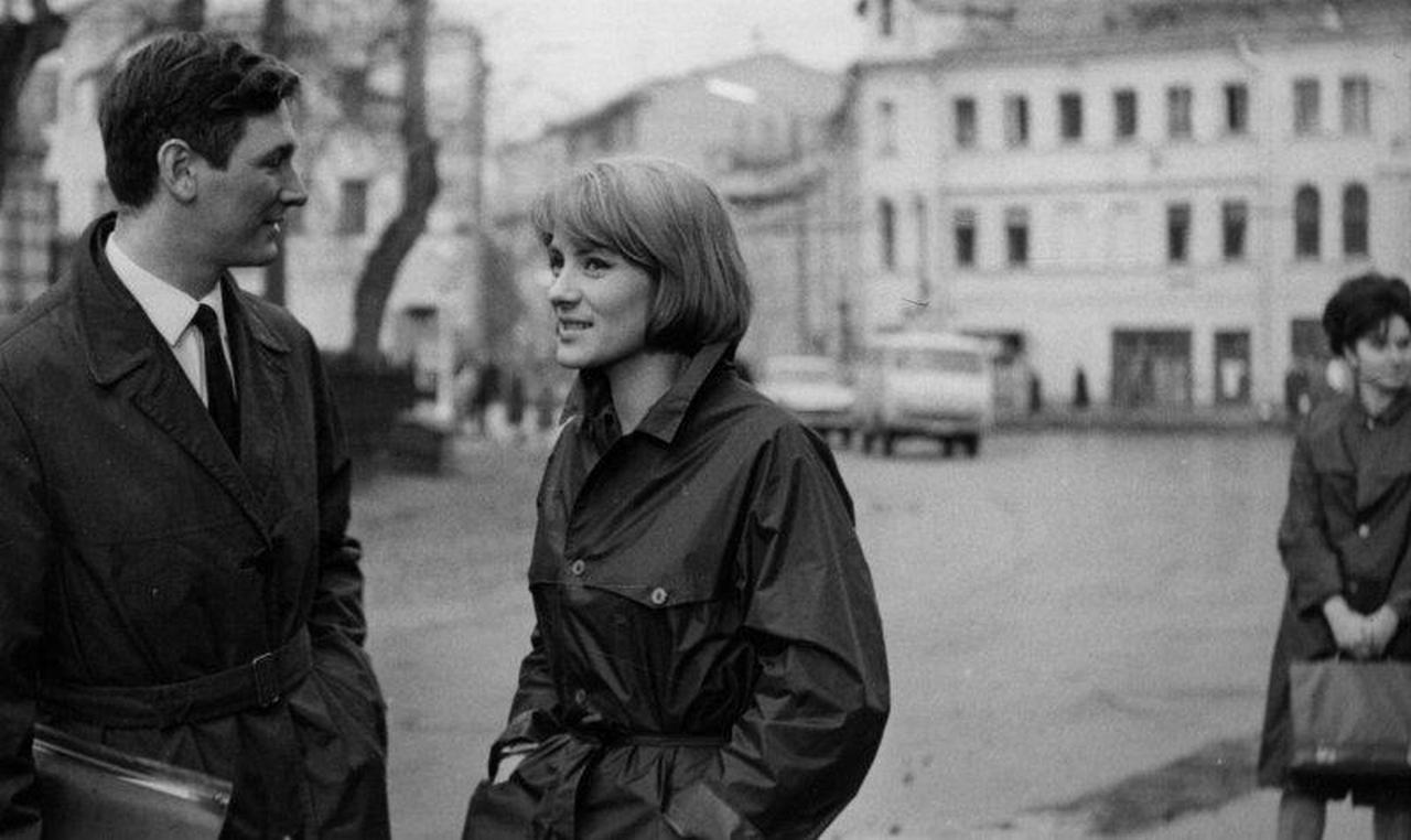 Плащи «болонья» 60-х годов в СССР, фото