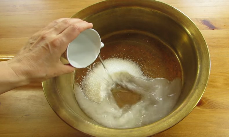 вода с сахаром