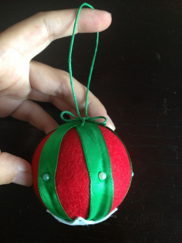 Елочные шары