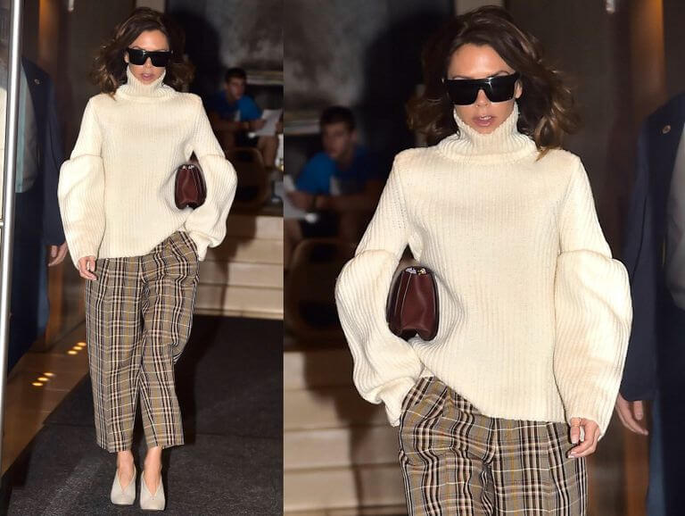 светло-розовая водолазка с брюками