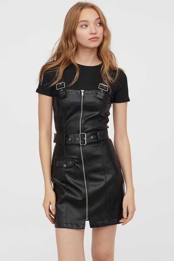 с чем носить кожаный сарафан