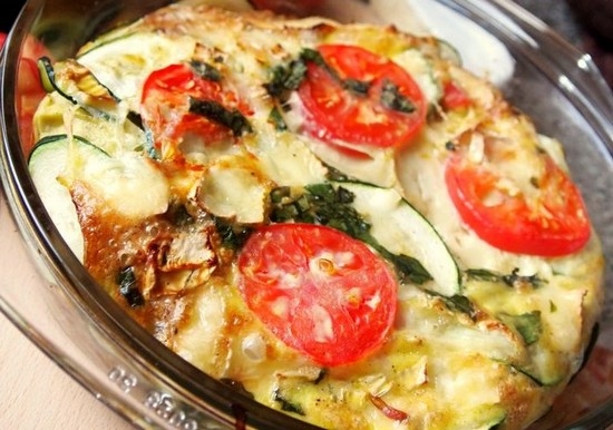 Секреты вкусного и пышного омлета с кабачками