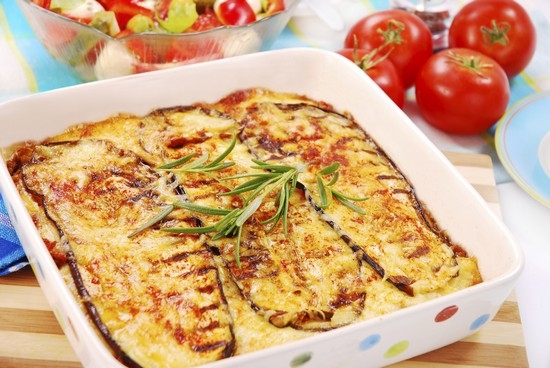 мусака по-гречески с баклажанами