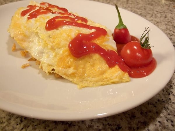 Японский омлет с рисом и овощами