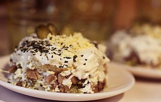 Салат Дубок с сыром