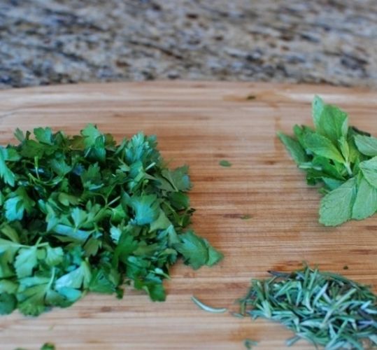 Как вкусно замариновать мясо. Процесс