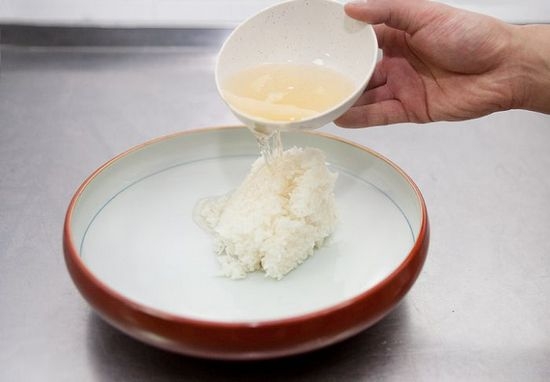 Домашний рисовый уксус