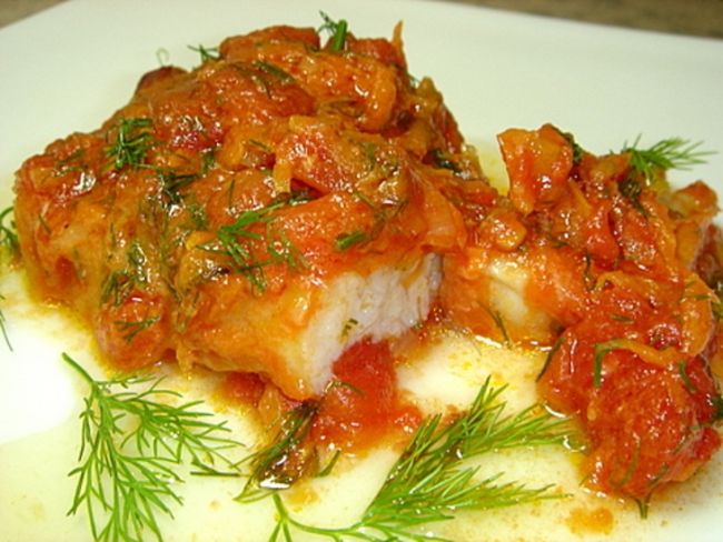 Скумбрия с овощами в духовке