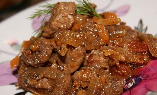 Быстрая жареная говядина на сковороде