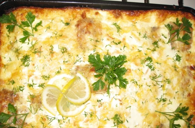 Пикша в духовом шкафу с молоком