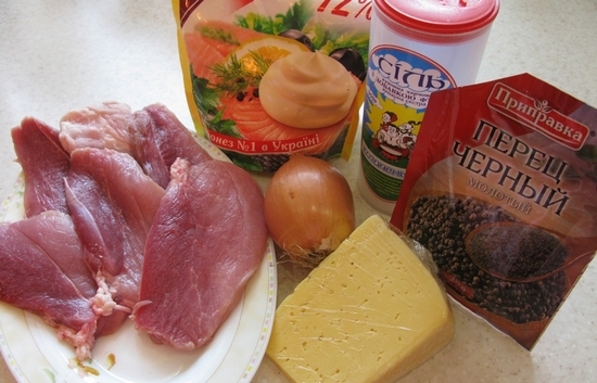 Как запечь нежное мясо по-французски?