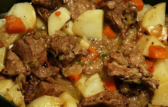 Запеченная картошка с мясом