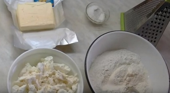Печенье из творога гусиные лапки. Приготовление