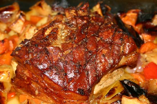 свинина цельным куском в духовке