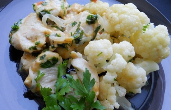 Куриное филе с овощами в мультиварке