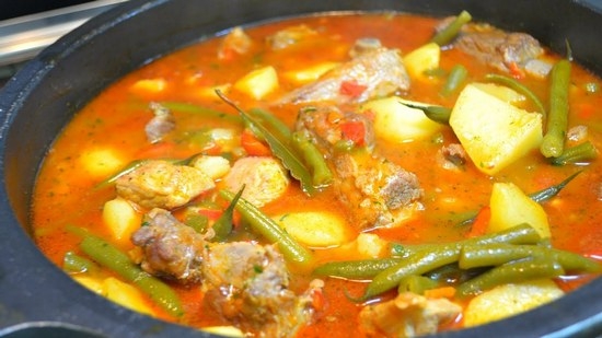 Курица с картошкой в мультиварке «Редмонд»