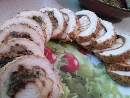 Буженина из куриной грудки в мультиварке