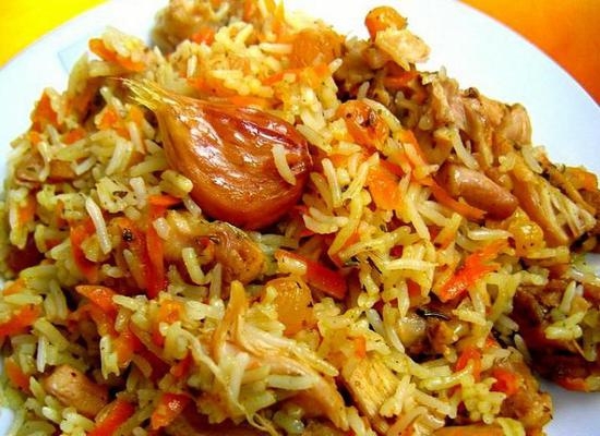Плов с куриным филе в мультиварке