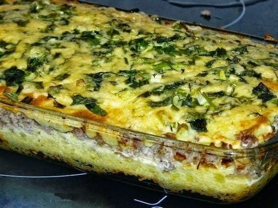 Запеканка из кабачков, картошки и фарша