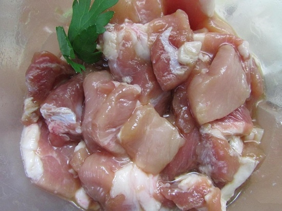 Добавляем по вкусу соус «Терияки»