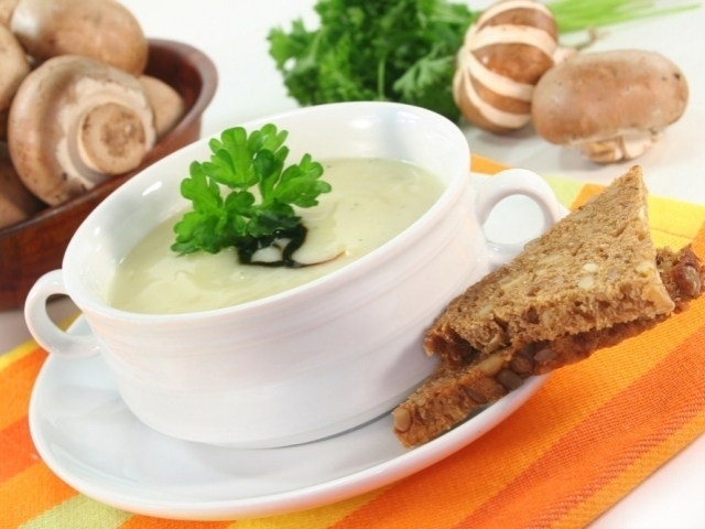 Сырный крем-суп с овощами
